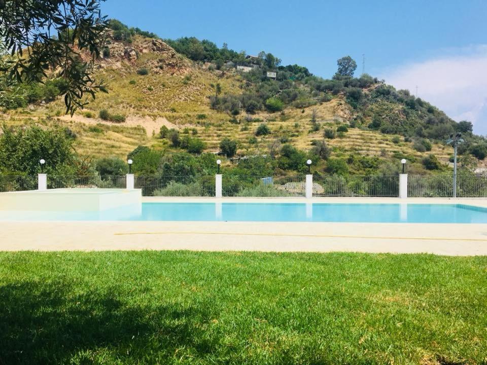 Agriturismo Villa Orchidea Ali Terme Εξωτερικό φωτογραφία